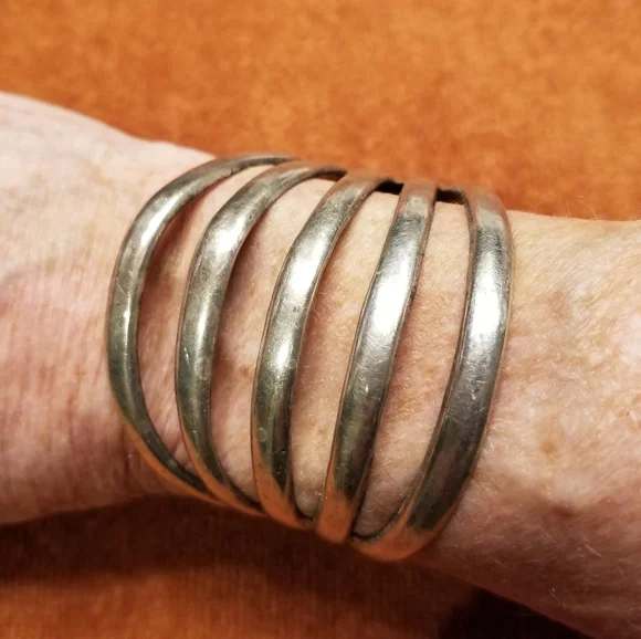 Bracelet, 5 band - Picture 7 of 8